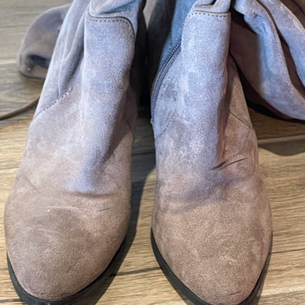 Catherine Malandrino Sorcha boot in Taupe - Picture 10 of 10